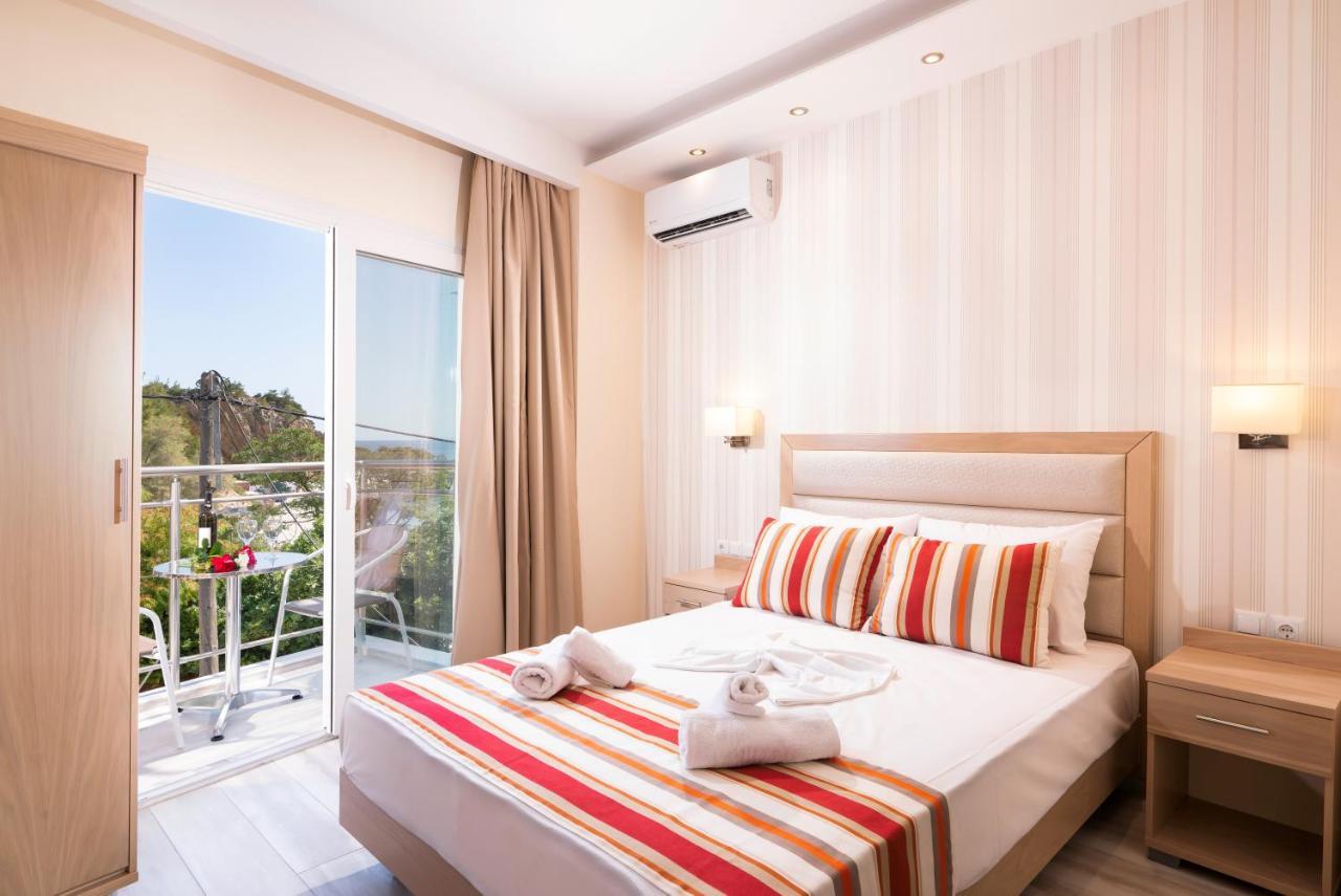 Aparthotel Star Bay Luxury Limenaria  Esterno foto