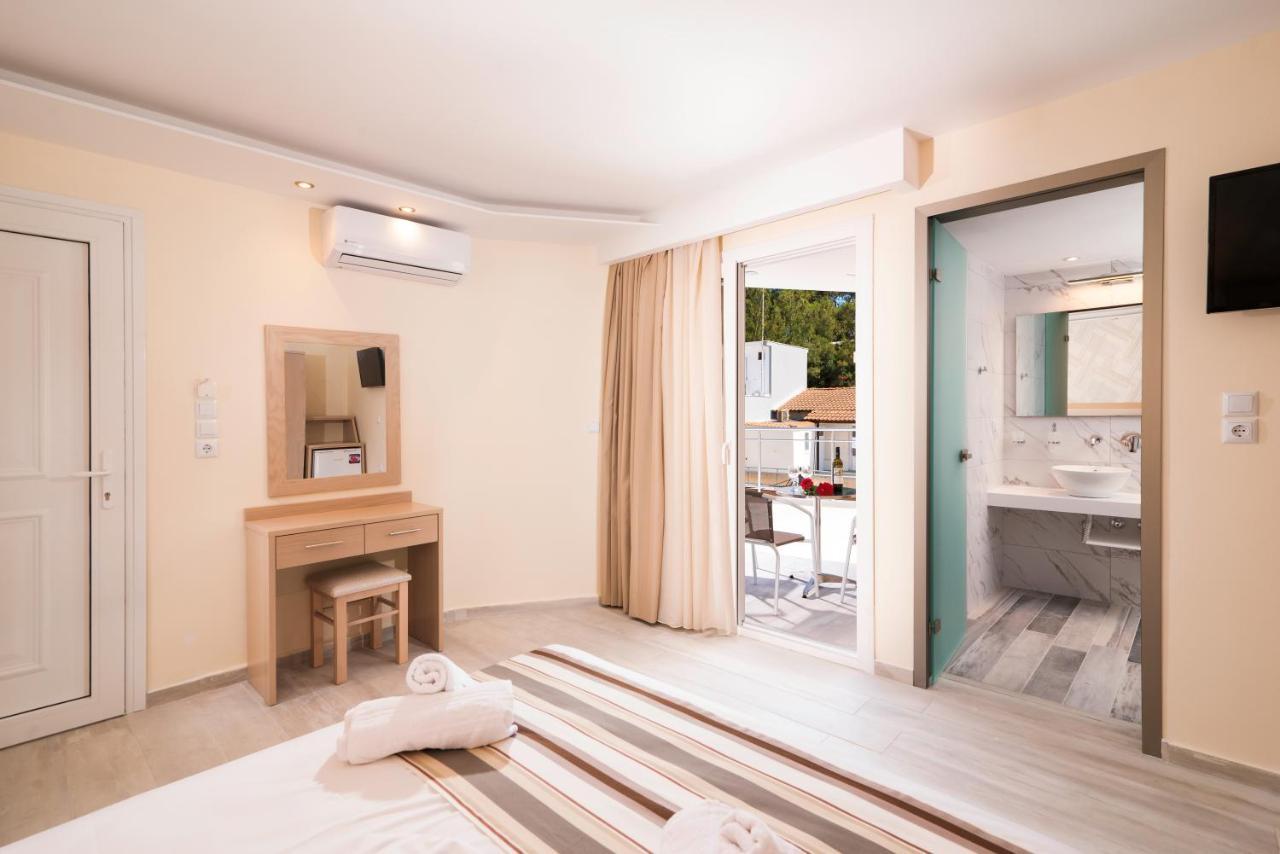 Aparthotel Star Bay Luxury Limenaria  Esterno foto